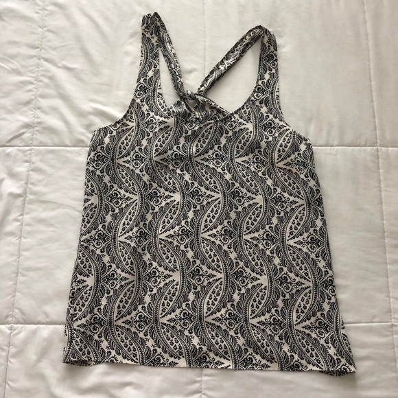 GUC Theory Silk Paisley Print Sleeveless Blouse - Picture 2 of 8